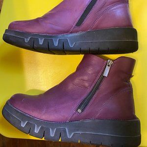 Miz Mooz Lass Boots Purple Sz 40